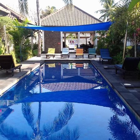 Gili Palms Resort Джили Трауанган Екстериор снимка