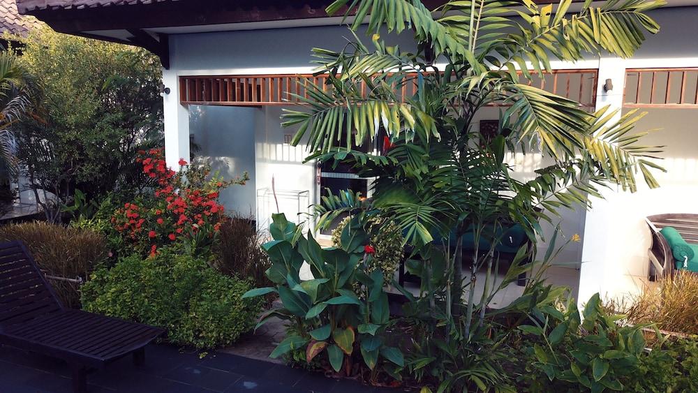 Gili Palms Resort Джили Трауанган Екстериор снимка