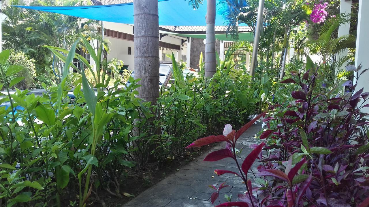 Gili Palms Resort Джили Трауанган Екстериор снимка