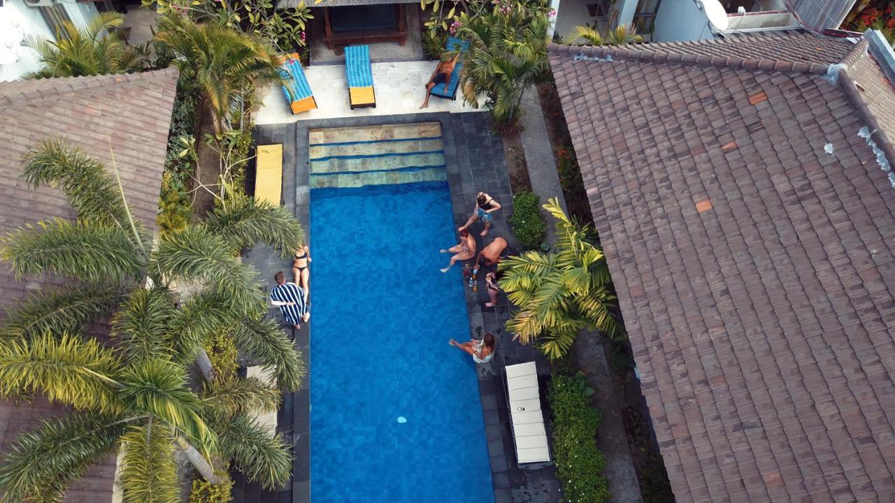 Gili Palms Resort Джили Трауанган Екстериор снимка